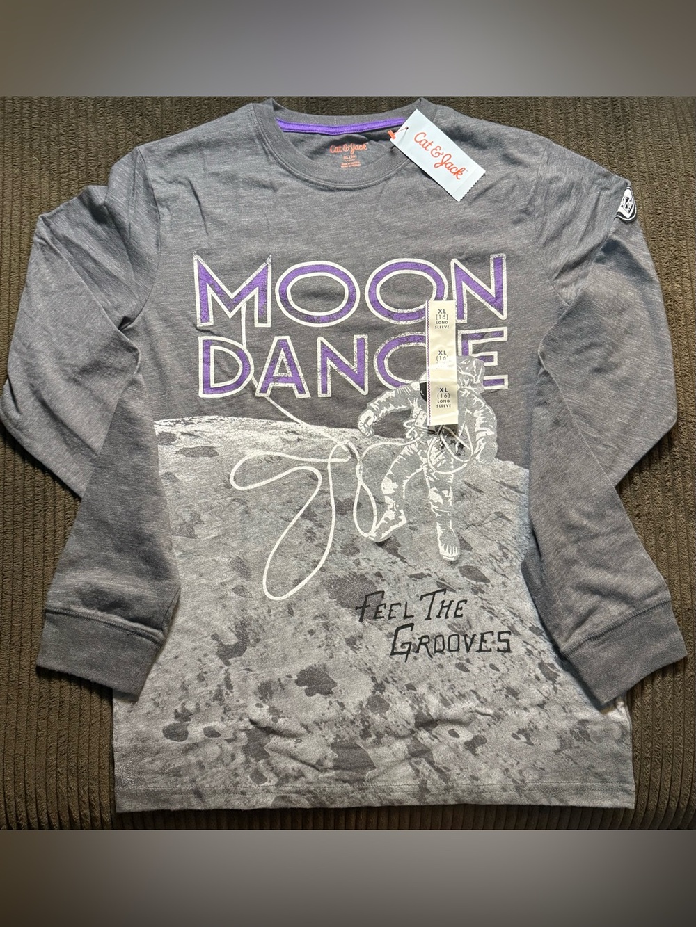 NWT Cat & Jack Boys' Gray 'Moon Dance' Long Sleeve Tee